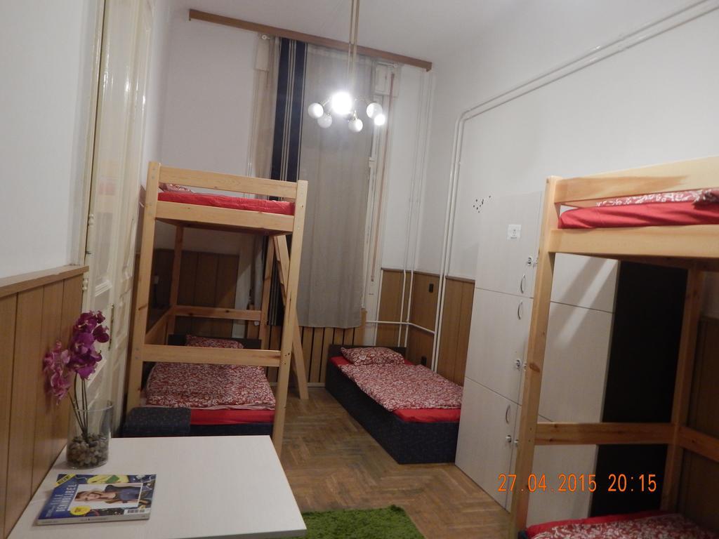 Violet Hostel Budapest Zimmer foto