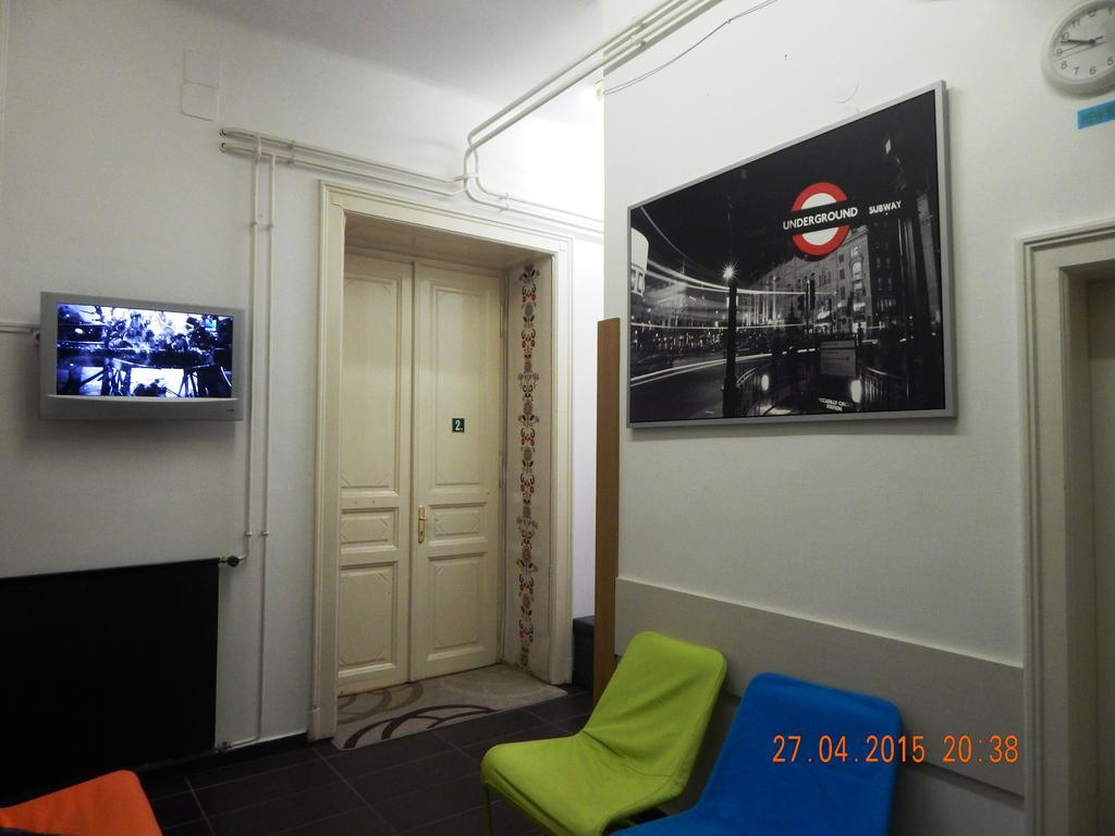 Violet Hostel Budapest Exterior foto