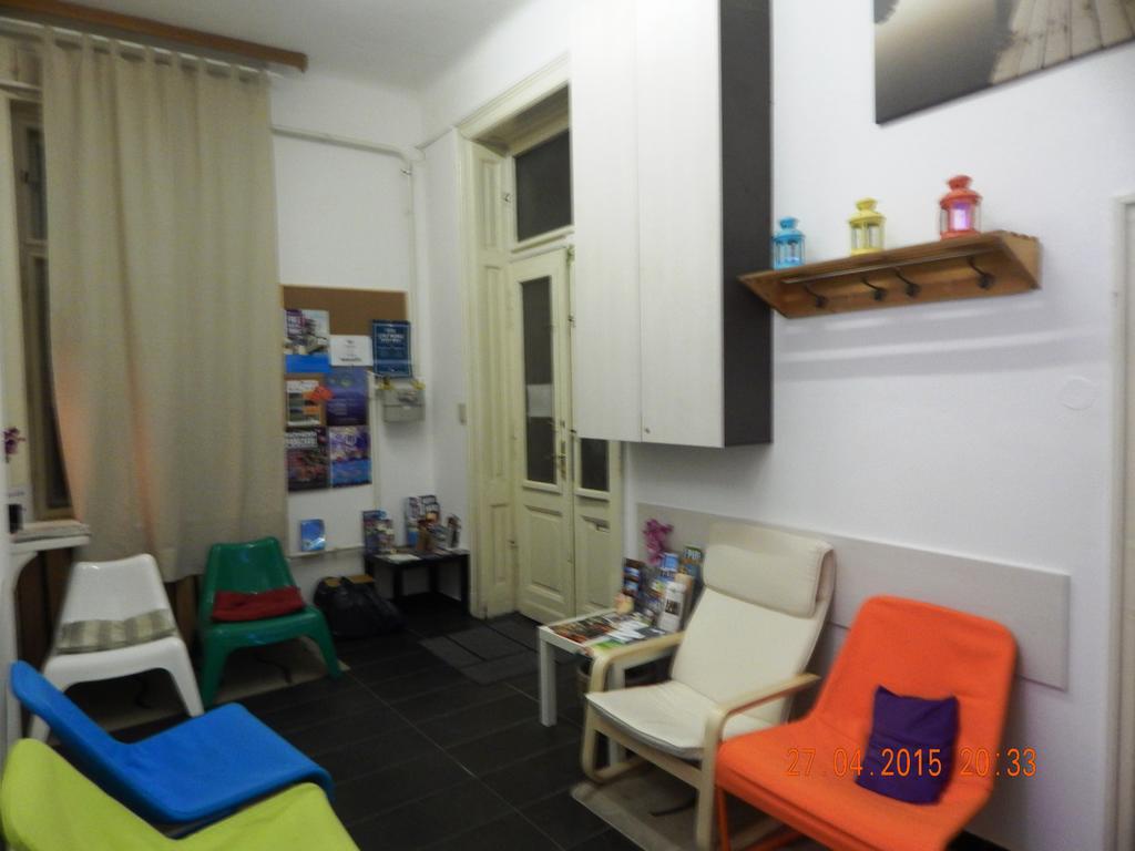Violet Hostel Budapest Exterior foto